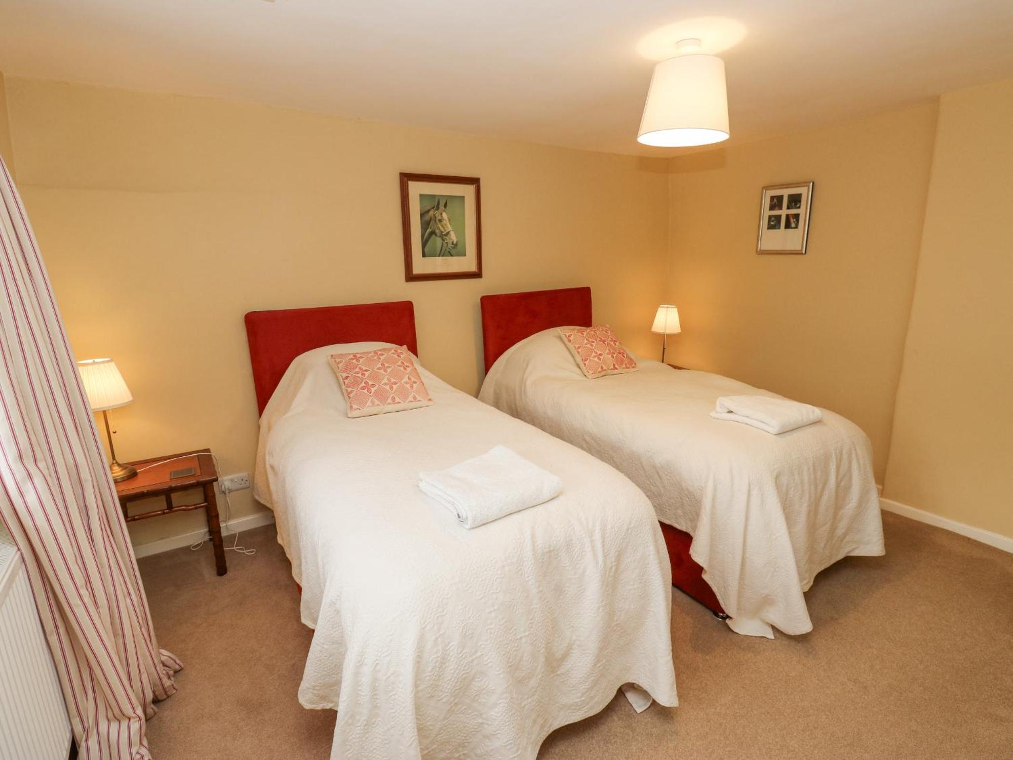 Wigtwizzle Holiday home *
